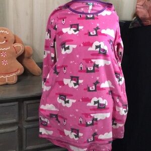 Hue Pink fleece night shirt Size L